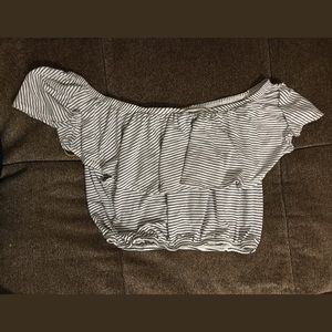 Forever21 Off-Shoulder Crop Top Medium